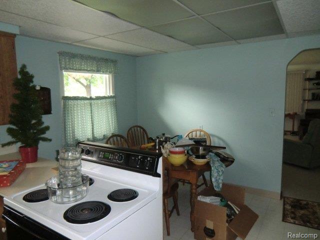 2995 Culbertson Avenue Rochester, MI 48307 - Photo 4 of 17 CIMG2498.JPG