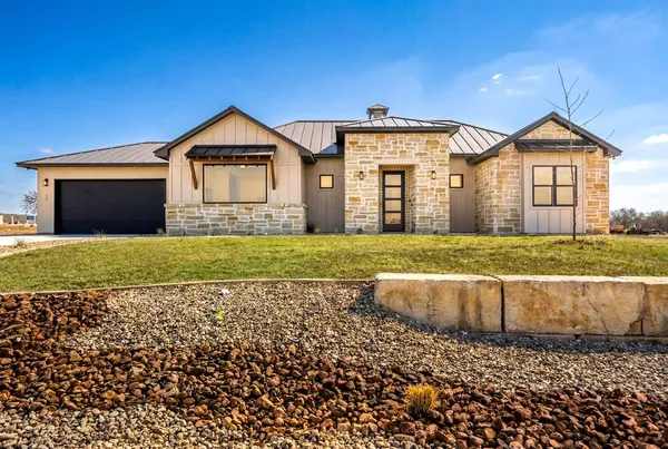 $699,000 | 4528-12 Comanche Trace Drive, Kerrville, TX 78028