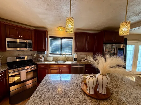 $699,900 | 408 West Britannia Street, Taunton, MA 02780