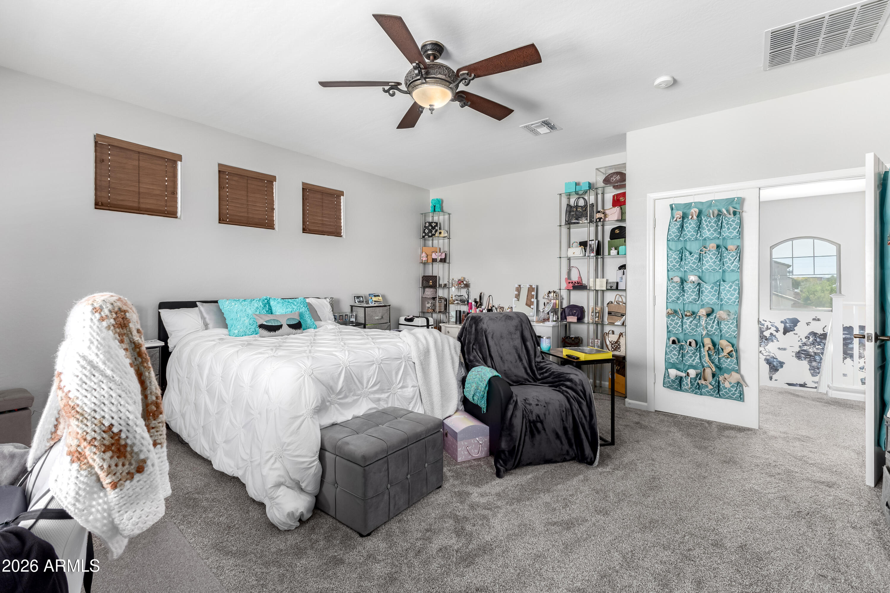 3256 East Geronimo Court Gilbert, AZ 85295 - Photo 39 of 53 a living room with furniture