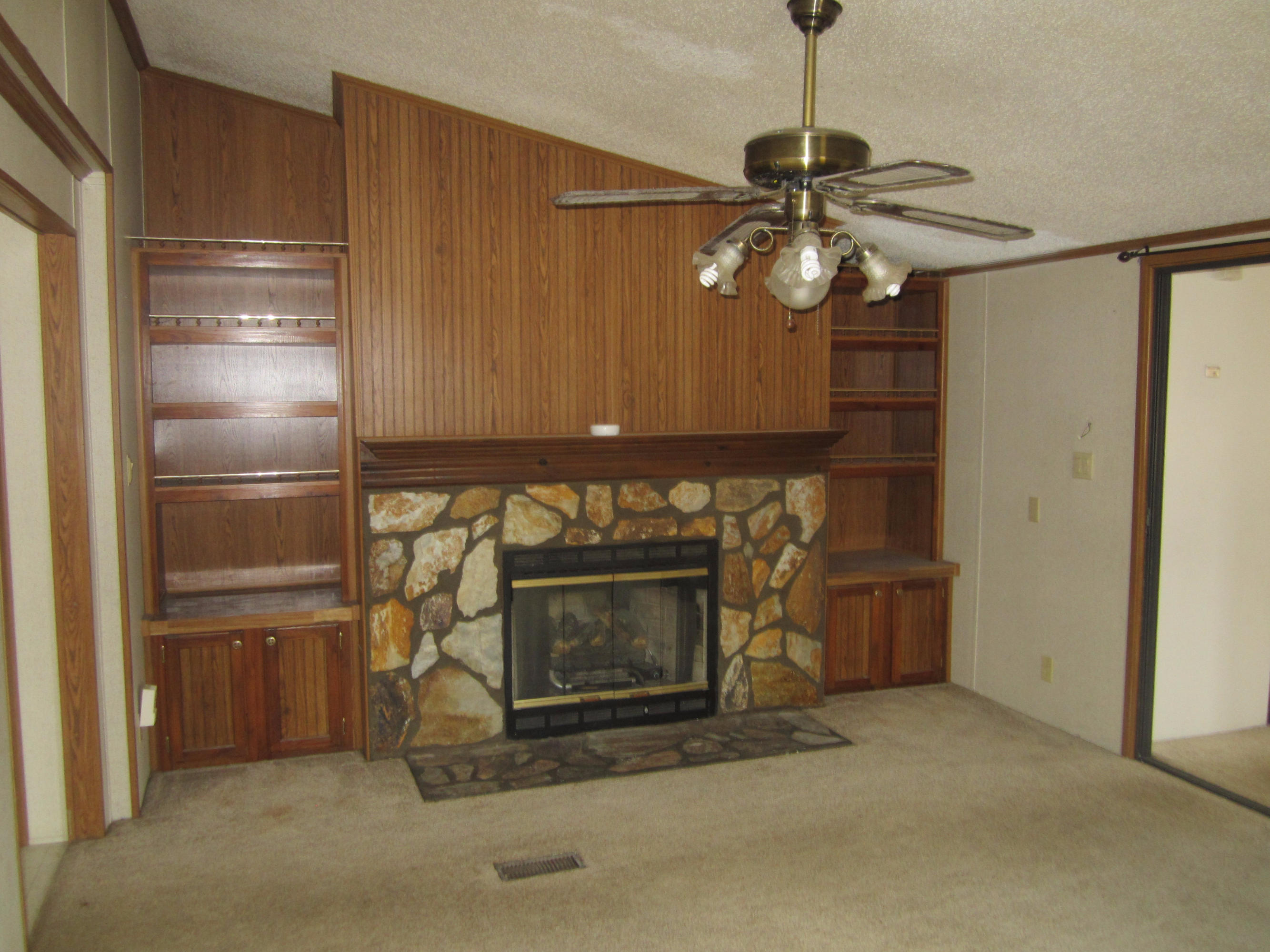 8227 Graham Road Chattanooga, TN 37421 - Photo 3 of 16 IMG_2089