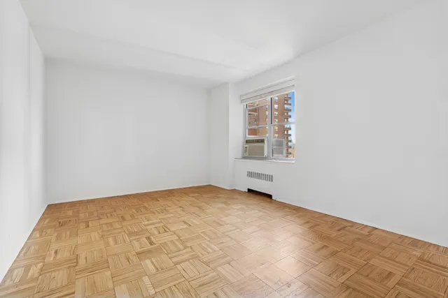 $839,000 | 475 FDR Drive, Unit L902 | Lower East Side