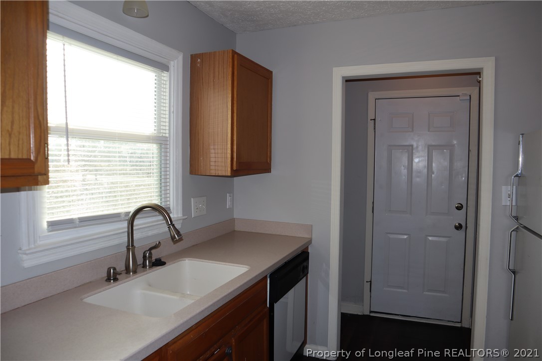 272 Mumford Road Raeford, NC 28376 - Photo 10 of 41