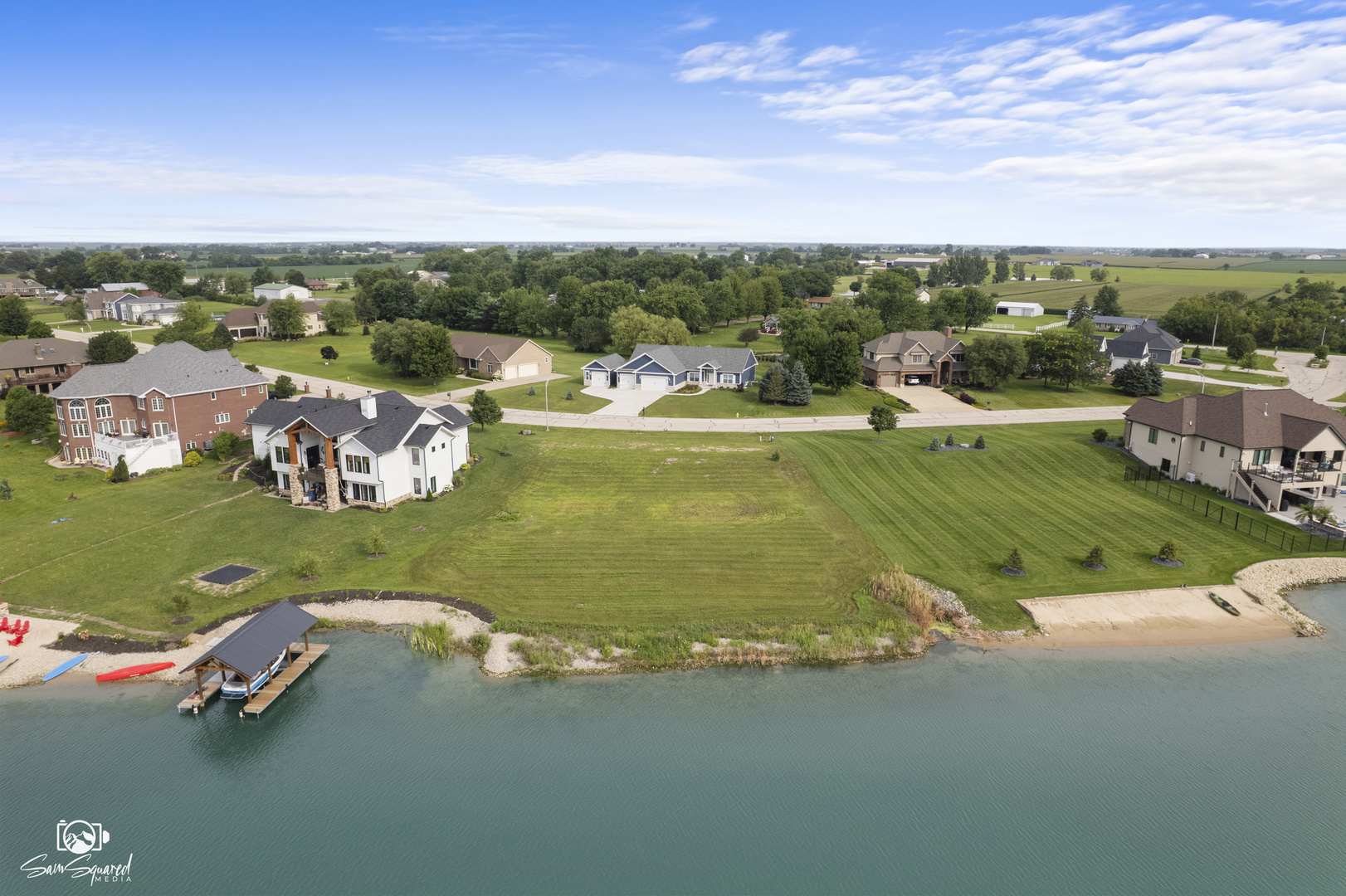 2812 Ninovan Lane Minooka, IL 60447 - Photo 4 of 12 a view of a lake with houses