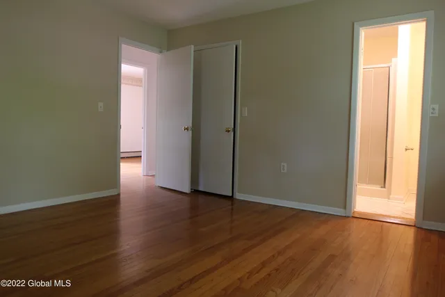 $2,800 | 73 Birchwood Lane, Colonie, NY 12309