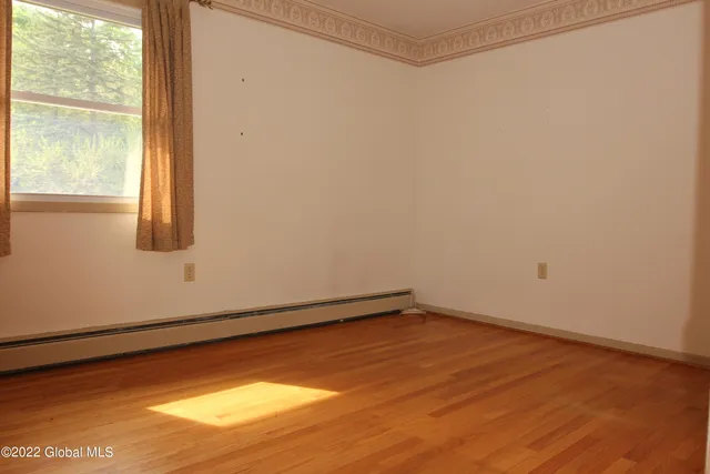 $2,800 | 73 Birchwood Lane, Colonie, NY 12309