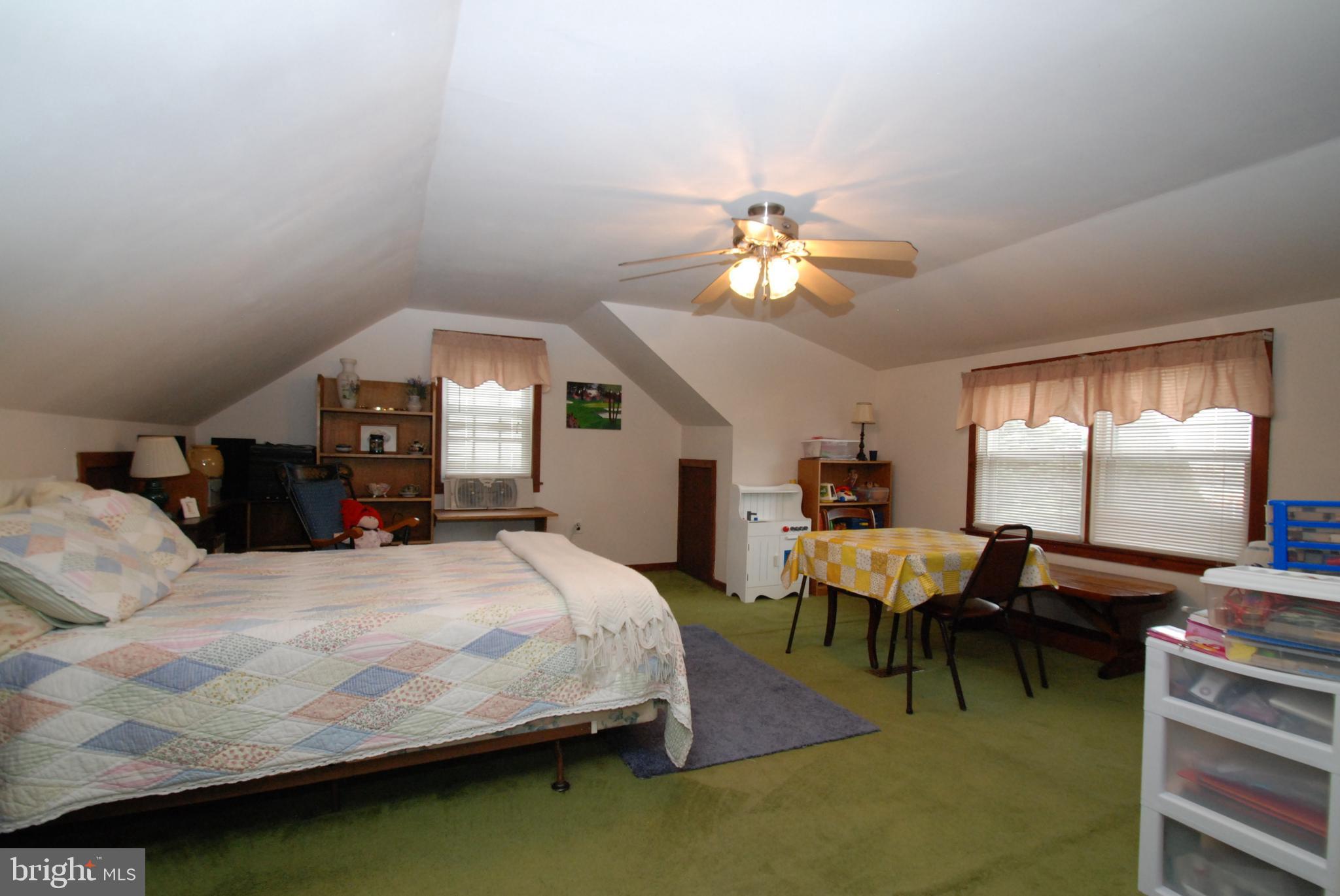 206 Highland Road Pottstown, PA 19464 - Photo 18 of 27 Gallery Image 18