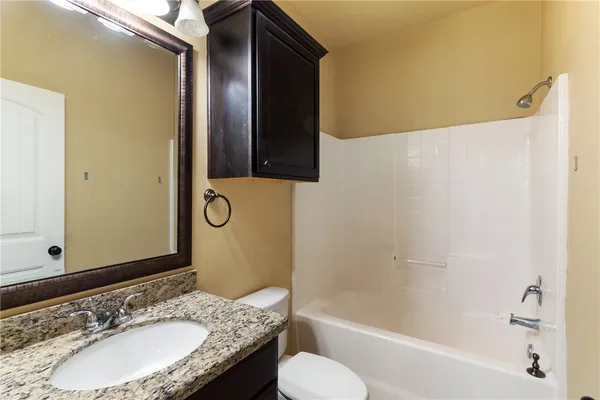 $2,650 | 3420 General Parkway, College Station, TX 77845
