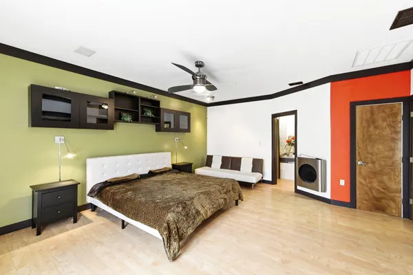 $8,595 | 1301 South 1st Street, Unit 1 & 2, Austin, TX 78704