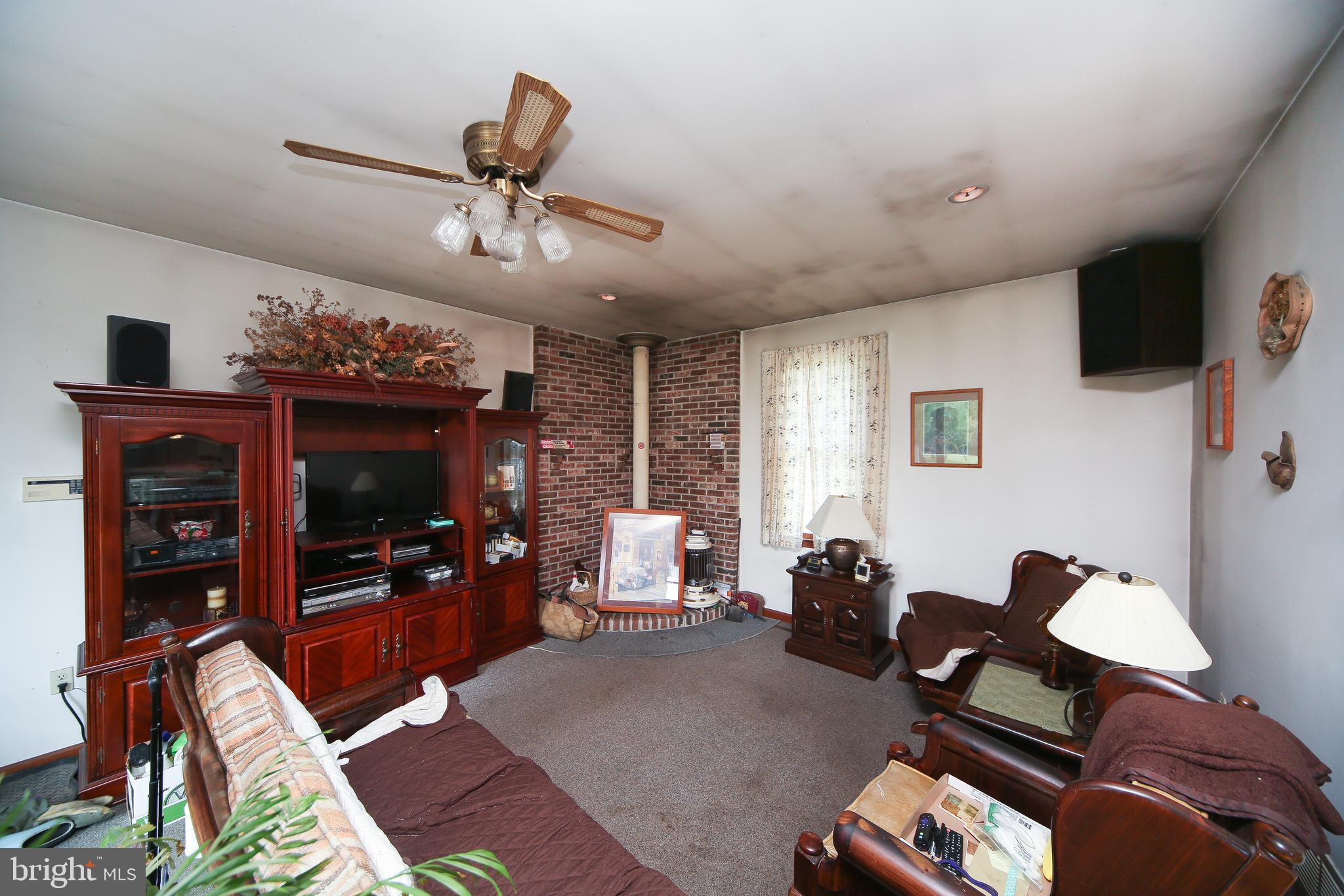 300 Forrest Road Sellersville, PA 18960 - Photo 3 of 51 Gallery Image 3