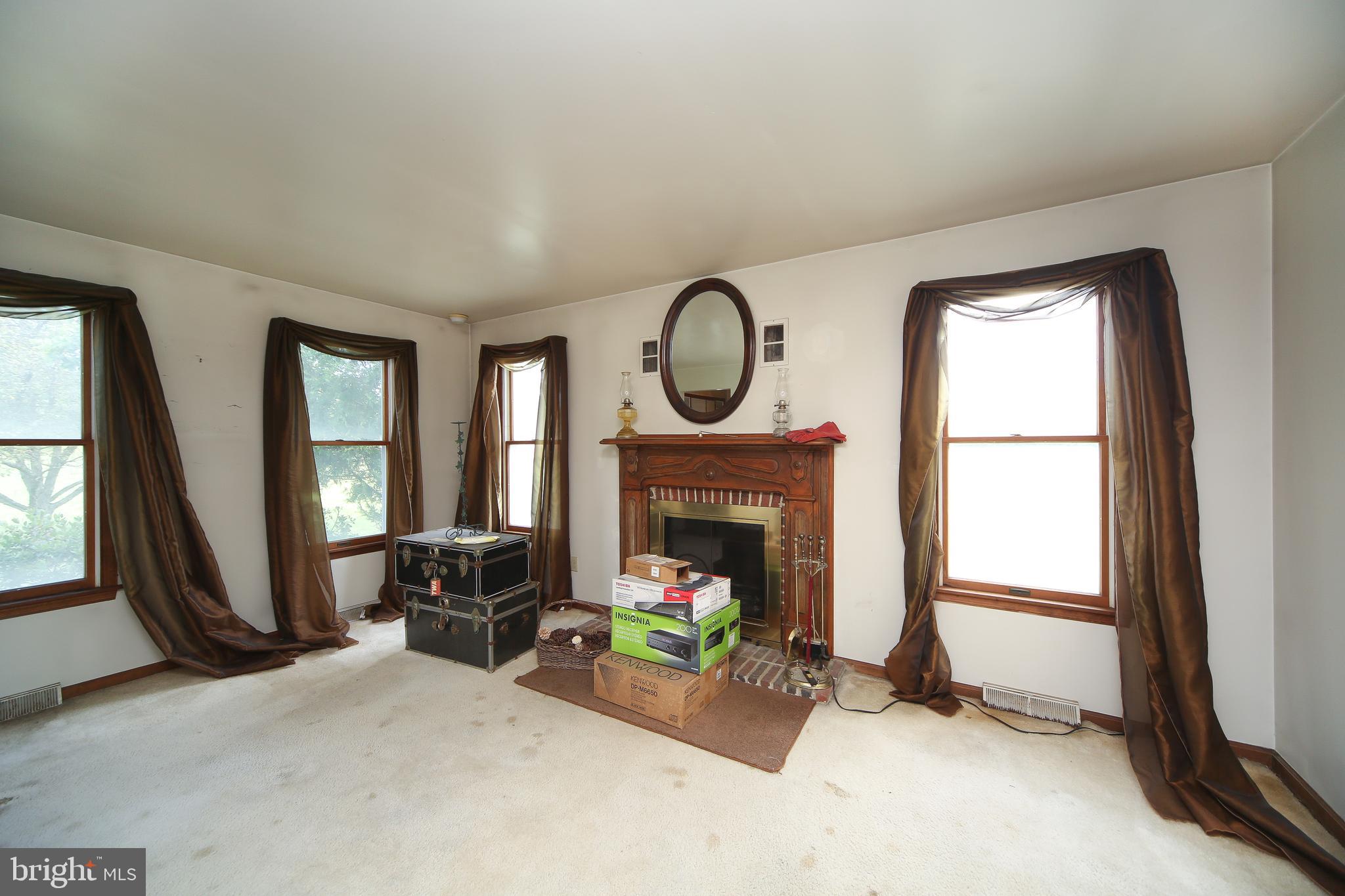 300 Forrest Road Sellersville, PA 18960 - Photo 7 of 51 Gallery Image 7