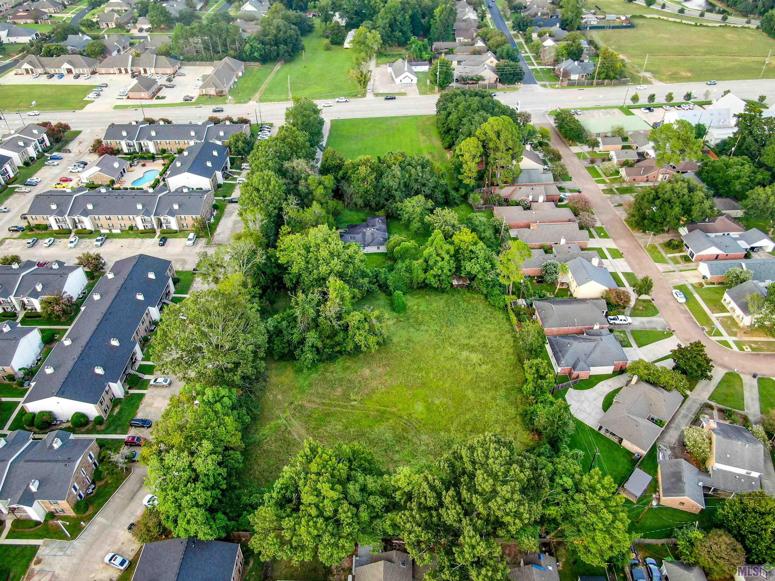 11720 Perkins Road St. George, LA 70810 - Photo 3 of 5