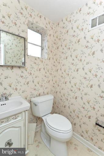 3711 Leverton Street Silver Spring, MD 20906 - Photo 7 of 17 Bath #2