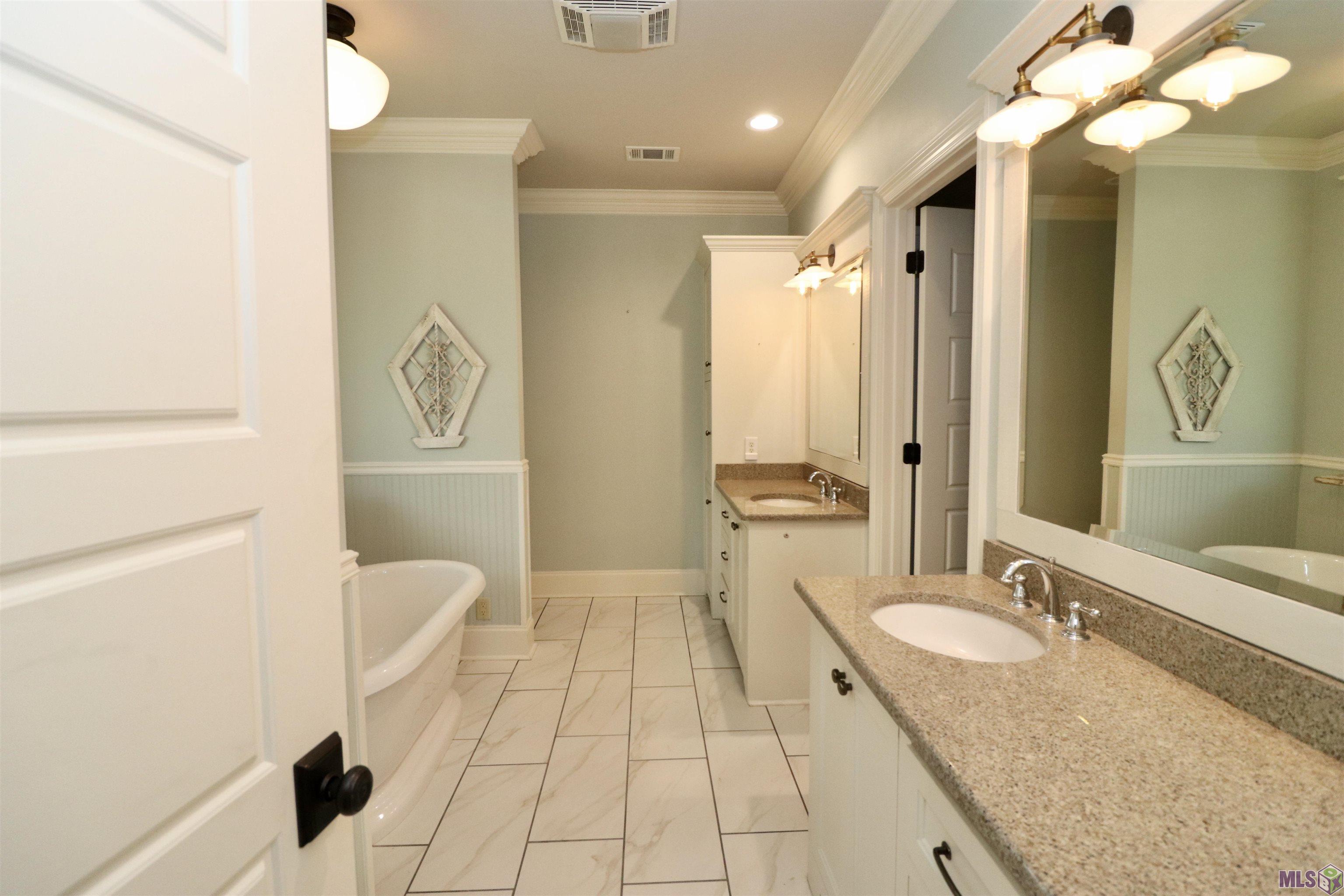 5687 Island Road Jarreau, LA 70749 - Photo 19 of 37