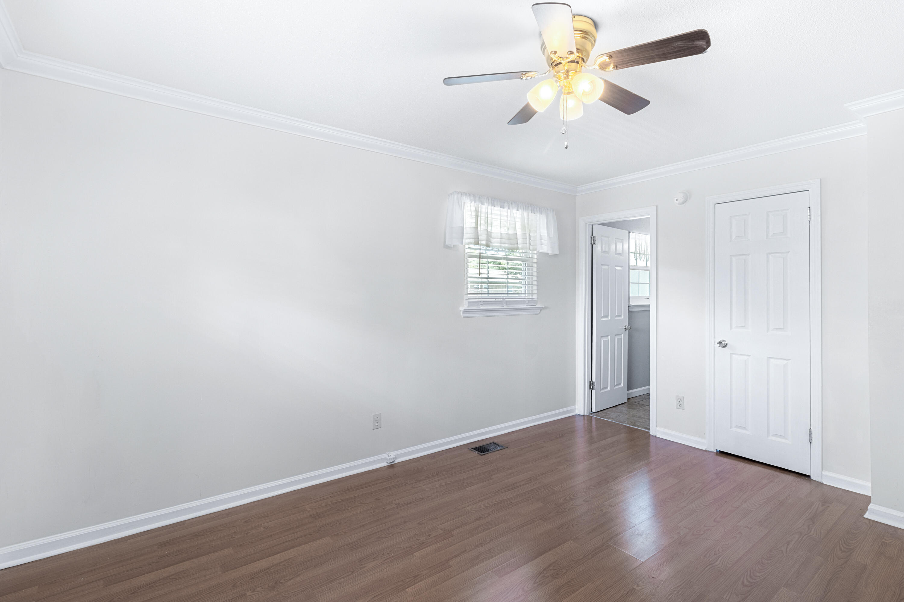 4310 Tee Pee Drive Chattanooga, TN 37406 - Photo 14 of 24 tee pee bedroom