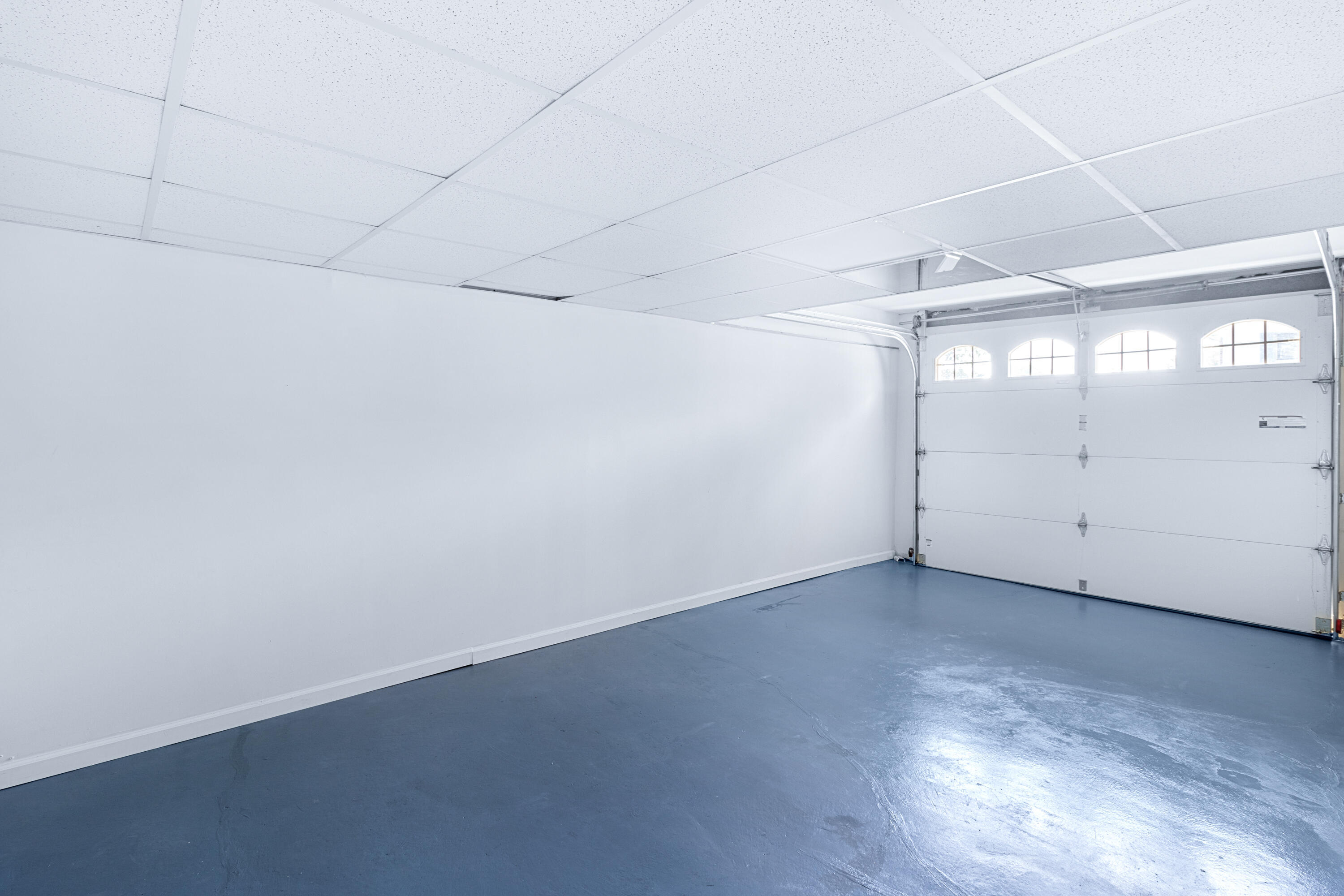 4310 Tee Pee Drive Chattanooga, TN 37406 - Photo 22 of 24 tee pee garage 2