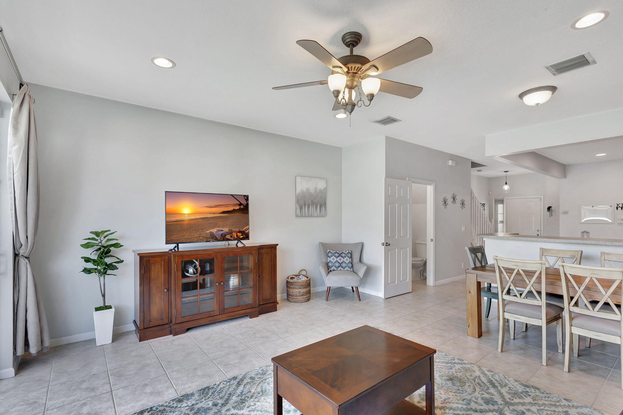 1103 Woodfield Road Greenacres, FL 33415 - Photo 12 of 44 18-web-or-mls-5D1A2835