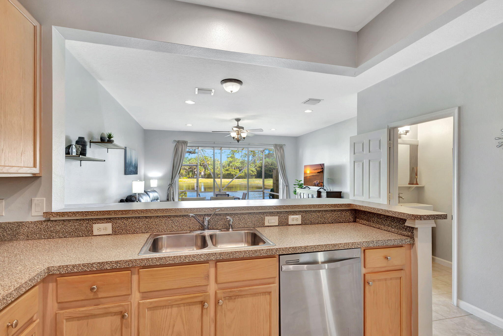 1103 Woodfield Road Greenacres, FL 33415 - Photo 10 of 44 13-web-or-mls-5D1A2810