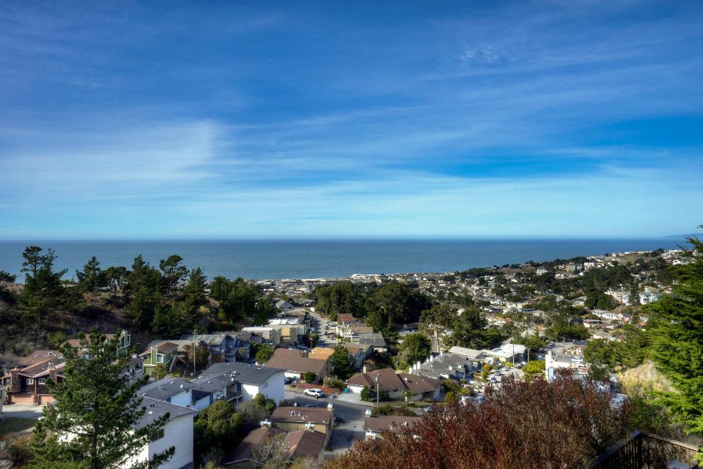 534 Monterey Road Pacifica, CA 94044 - Photo 18 of 20 a view of a city