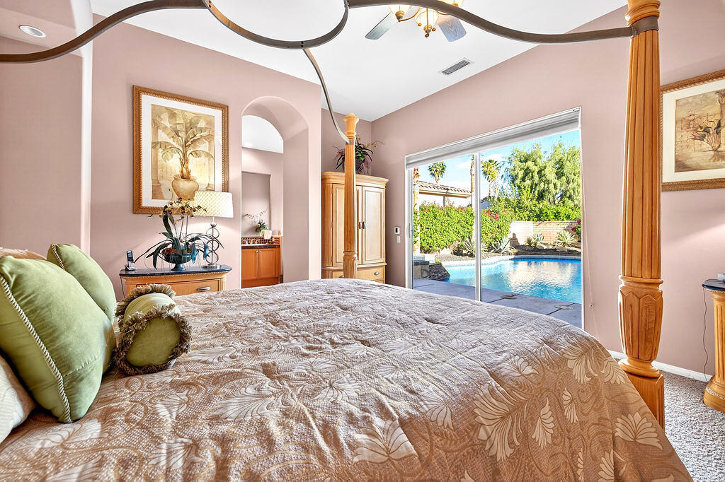 74 Rocio Court Palm Desert, CA 92260 - Photo 13 of 25 7