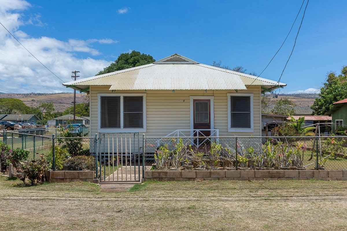 8255 Elepaio Road Kekaha, HI 96752 - Photo 2 of 17