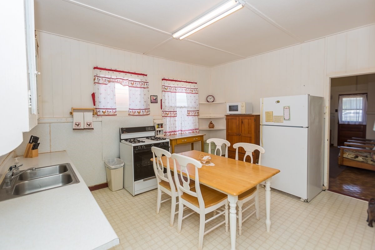 8255 Elepaio Road Kekaha, HI 96752 - Photo 5 of 17