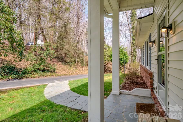 $450,000 | 195 Long John Drive, Hendersonville, NC 28791