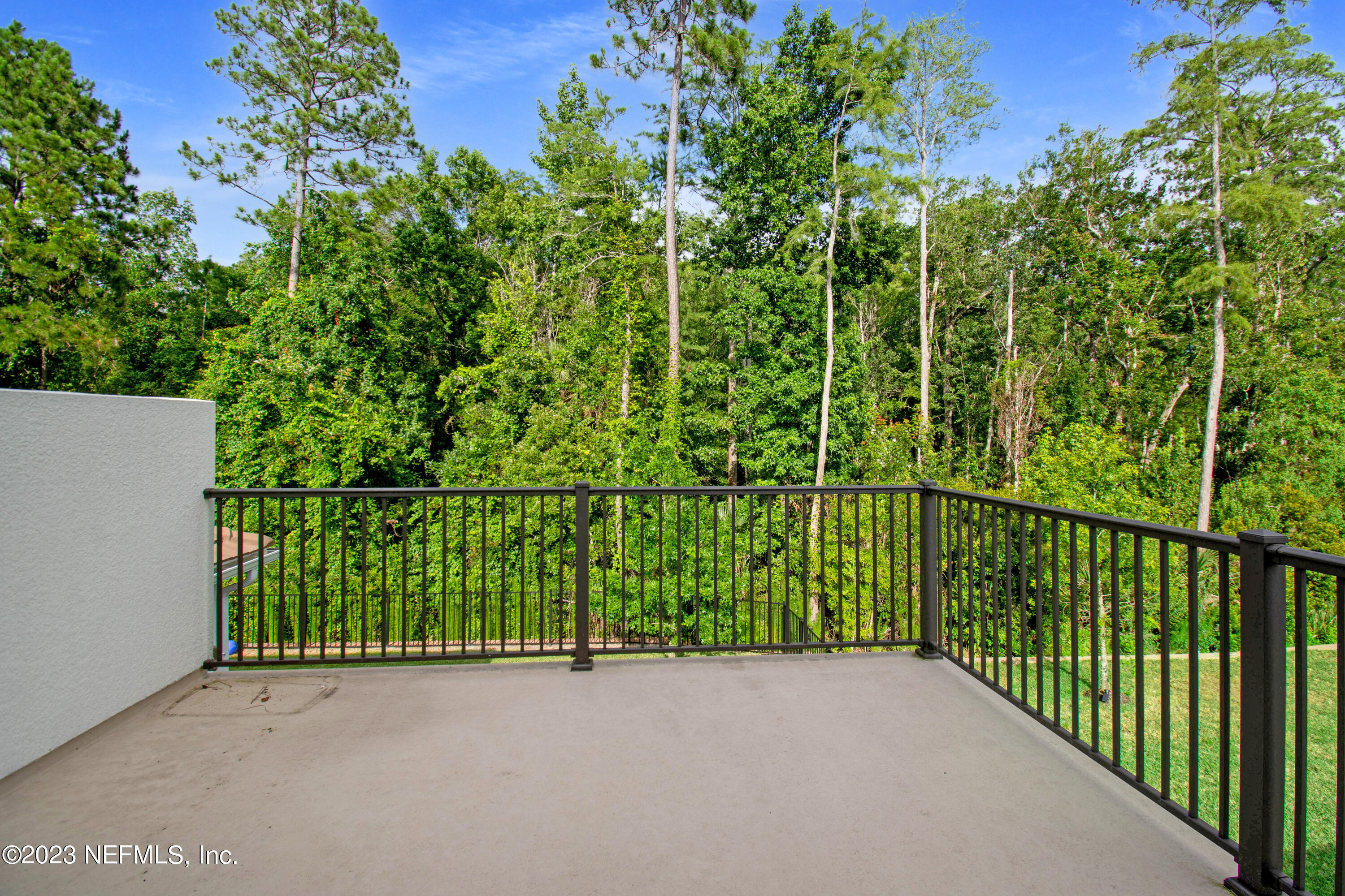 233 Aspinwall Parkway St. Augustine, FL 32095 - Photo 26 of 31 a view of a garden