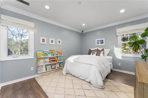 $2,399,000 | 10 Bower Tree, Irvine, CA 92603