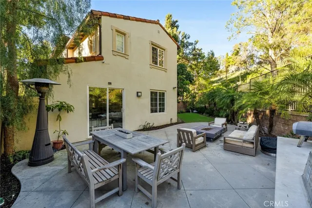 $2,399,000 | 10 Bower Tree, Irvine, CA 92603