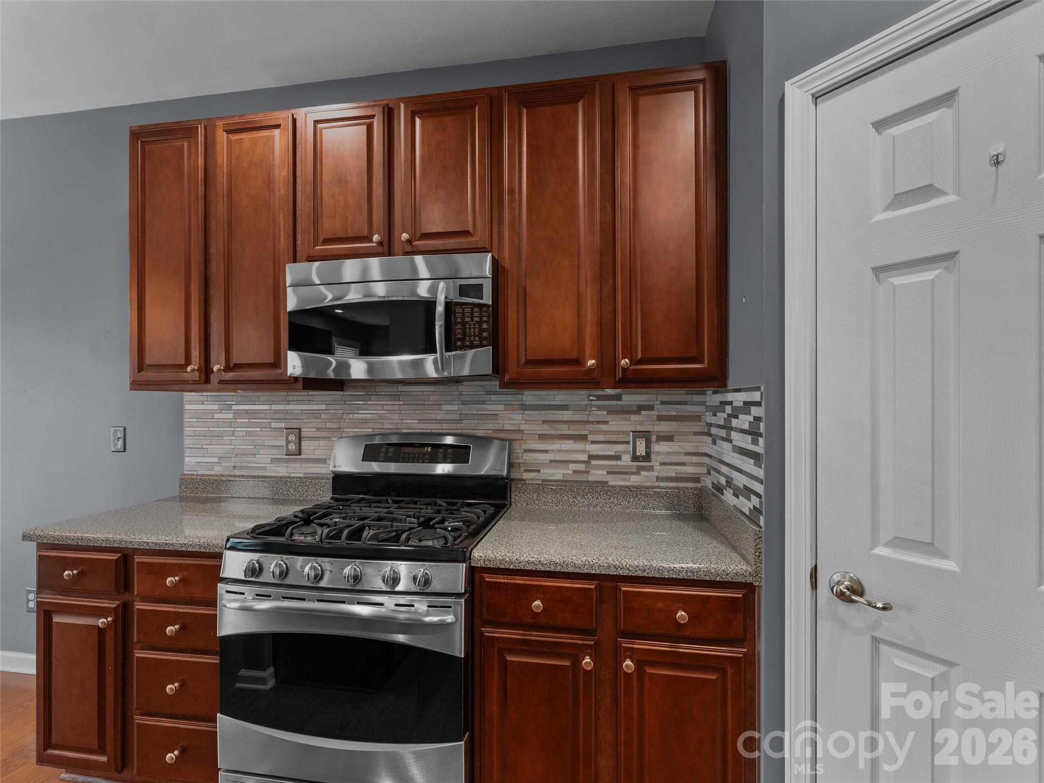 222 Haw River Road Fletcher, NC 28732 - Photo 17 of 42