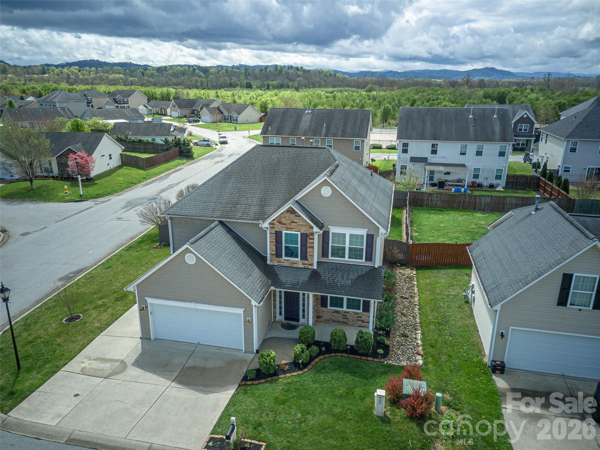 222 Haw River Road Fletcher, NC 28732 - Photo 2 of 42