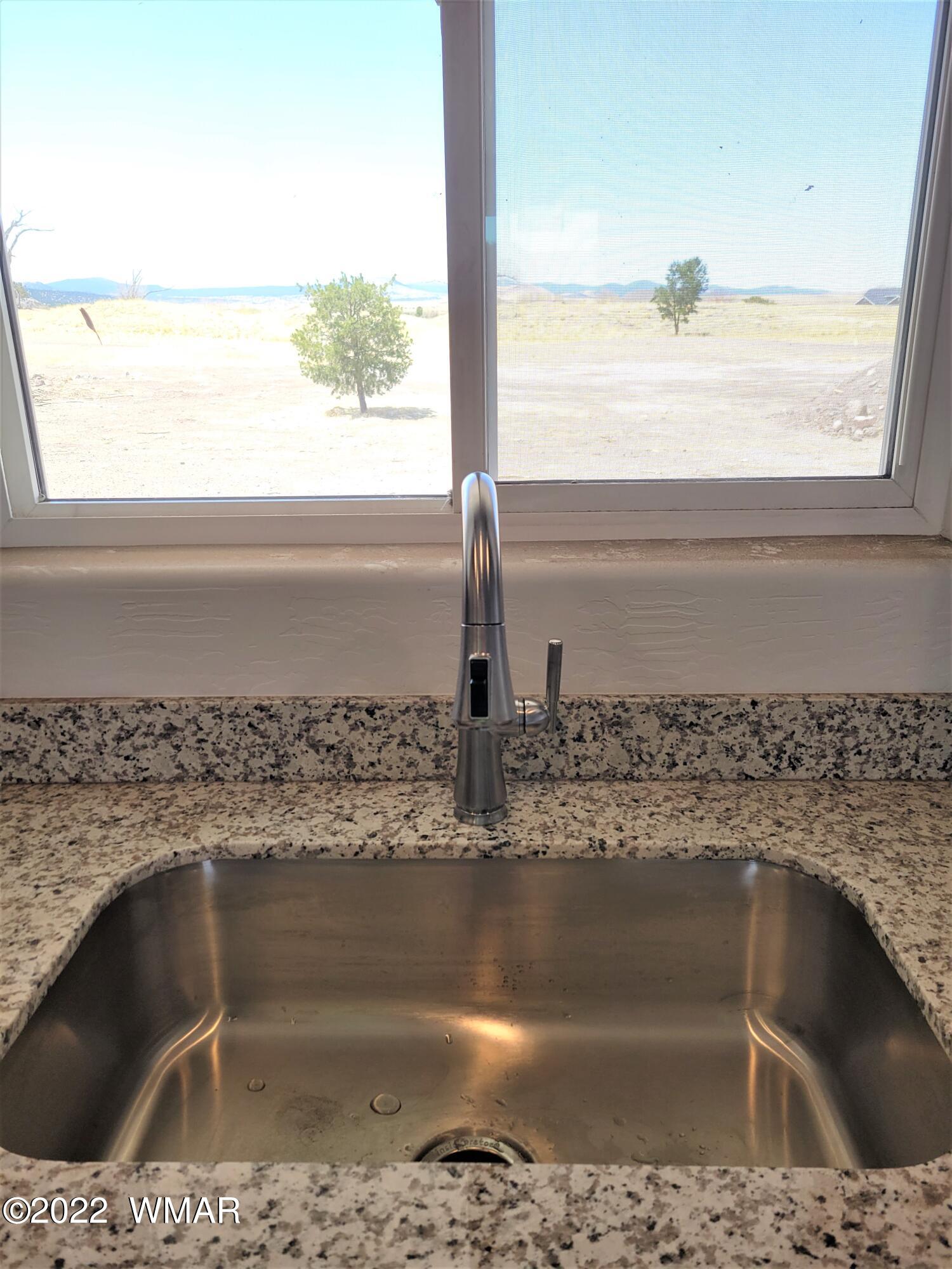 176 North River Road Eagar, AZ 85925 - Photo 5 of 11 Gallery Image 5