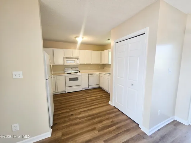 $1,400 | 15 Pirates Cove Drive, Swansboro, NC 28584