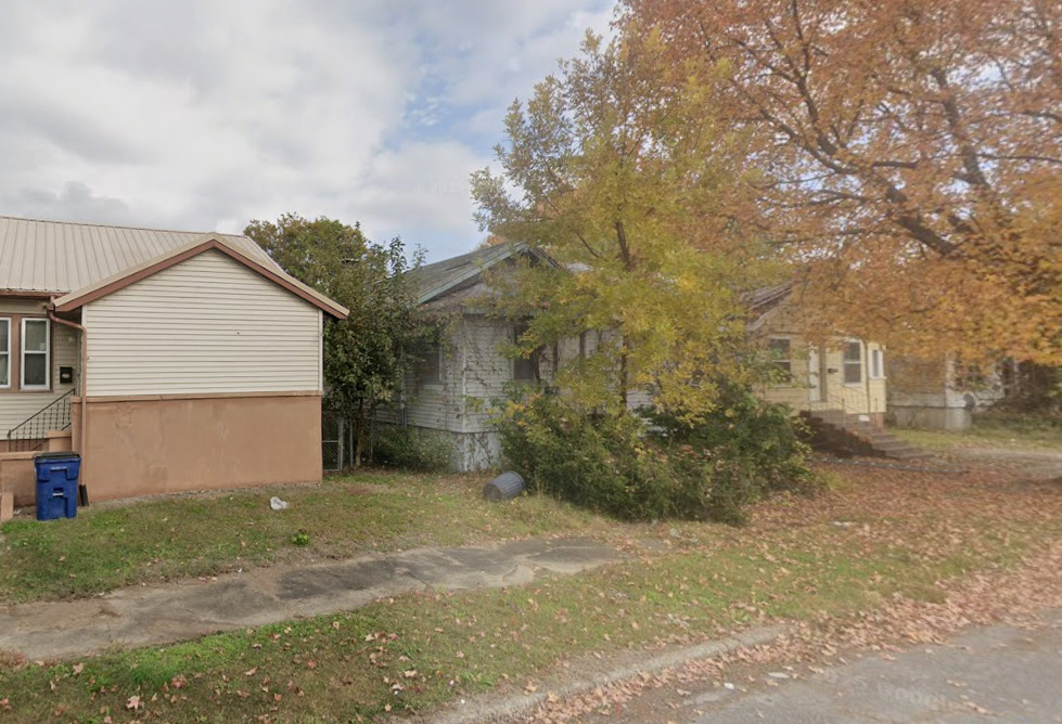 3712 Highland Avenue Cairo, IL 62914 - Photo 3 of 5