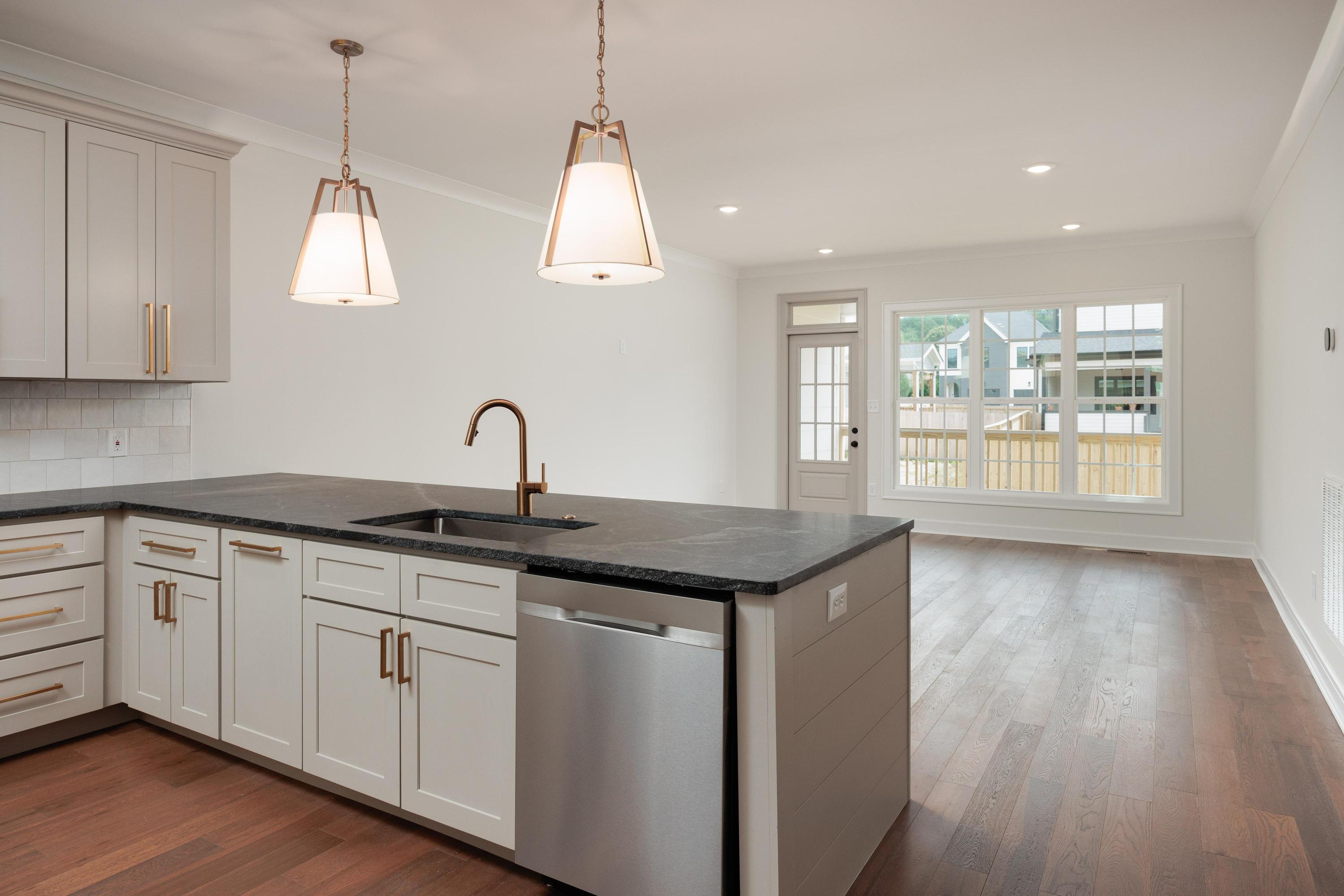 6354 Dharma Loop Chattanooga, TN 37412 - Photo 11 of 34 2023_08_August_6354_Dharma_Loop_0011