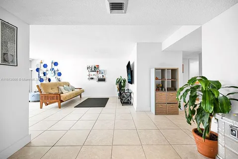 $280,000 | 18041 Biscayne Boulevard, Unit 1201, Aventura, FL 33160