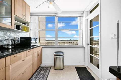 $280,000 | 18041 Biscayne Boulevard, Unit 1201, Aventura, FL 33160