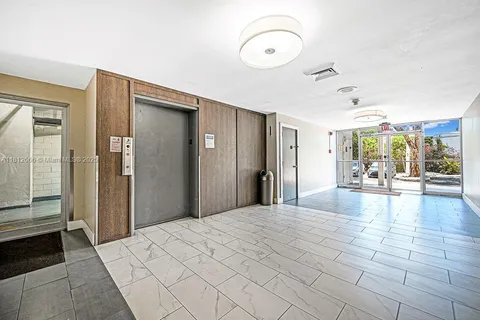 $280,000 | 18041 Biscayne Boulevard, Unit 1201, Aventura, FL 33160