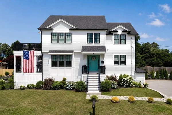 $1,525,000 | 5 Vernon Avenue, Hull, MA 02045