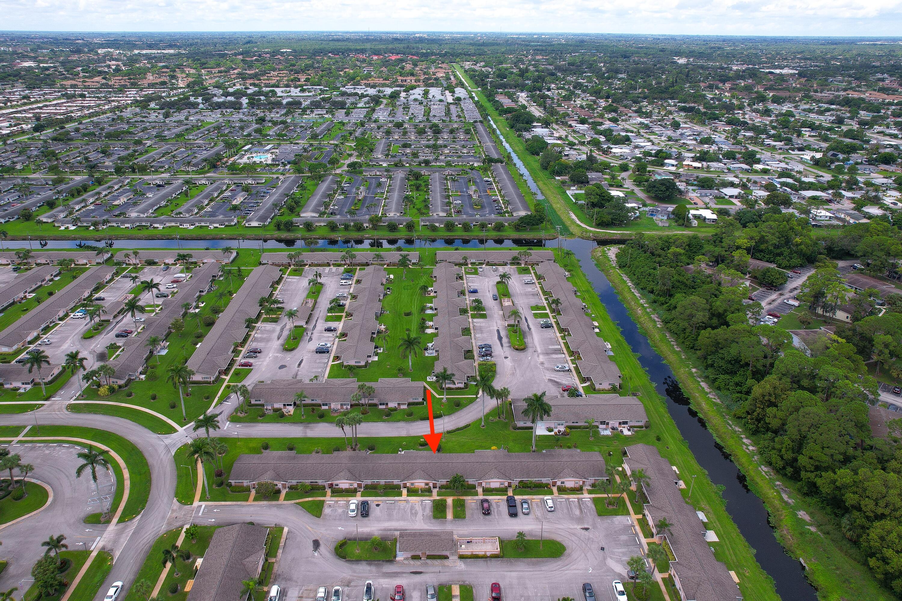 2567 Dudley Drive West, Unit F West Palm Beach, FL 33415 - Photo 36 of 41 an aerial view of multiple house