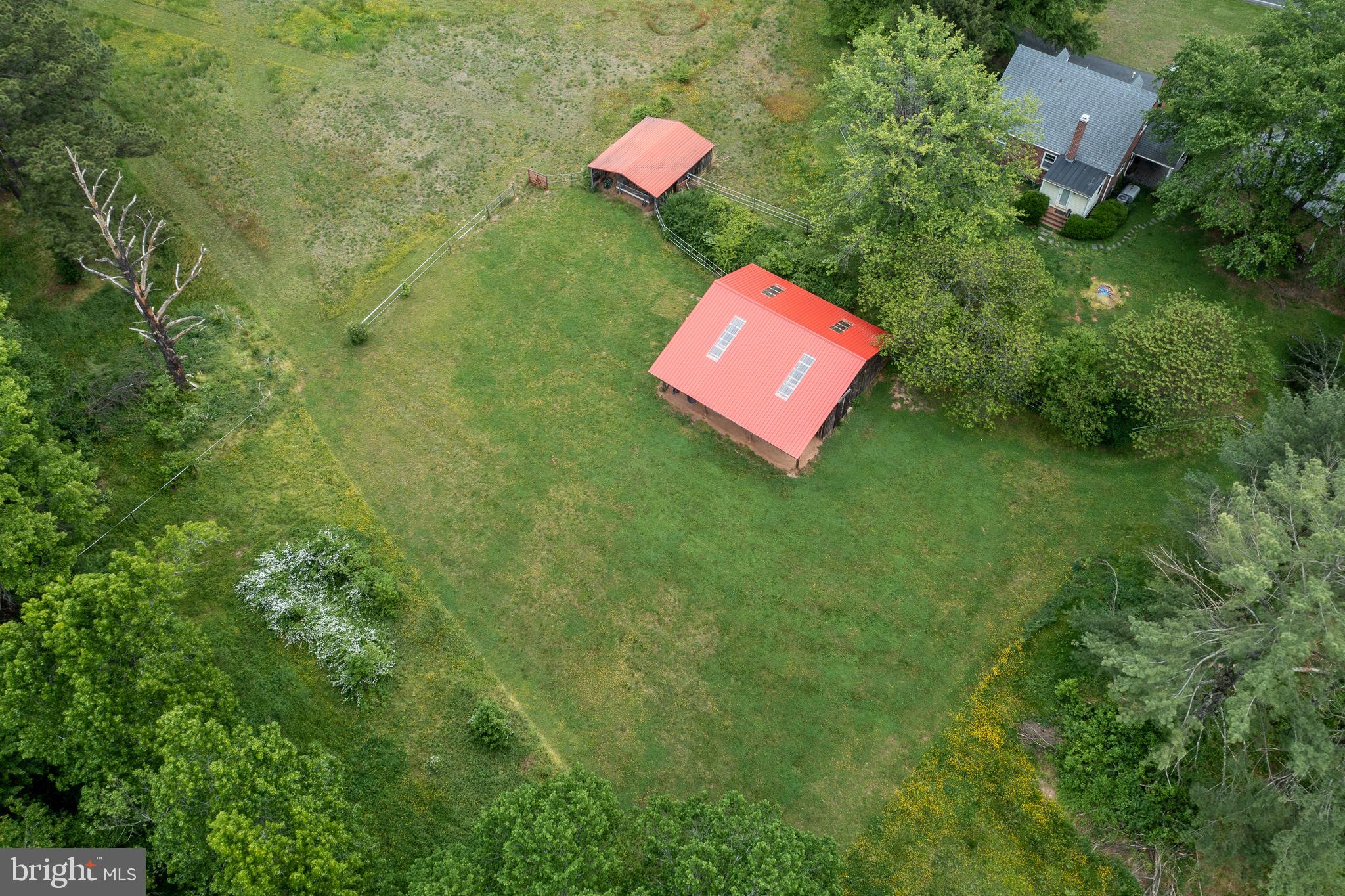 11377 Cross County Road Mineral, VA 23117 - Photo 5 of 51 Gallery Image 5
