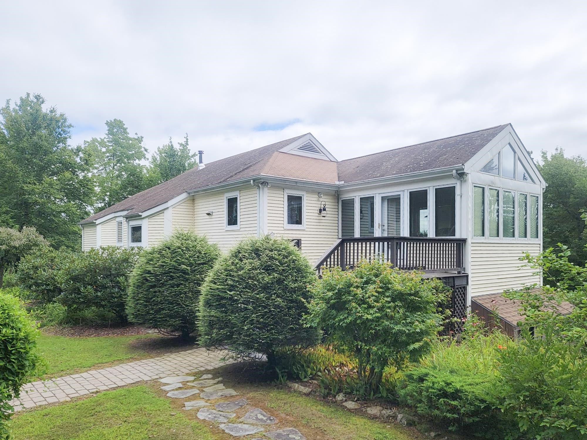 78 Mason Road Mont Vernon, NH 03057 - Photo 2 of 32