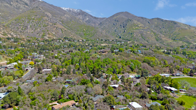 2342 Combe Road Ogden, UT 84403 - Photo 49 of 53