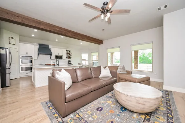$2,995 | 22918 Dale River Road, Tomball, TX 77375