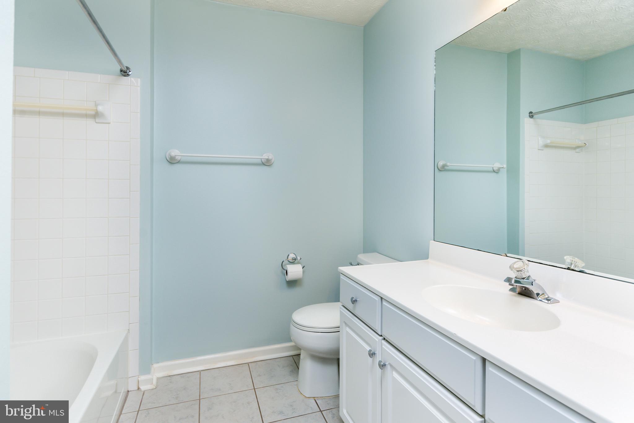 2536 Summers Ridge Drive Odenton, MD 21113 - Photo 22 of 30 2nd bath