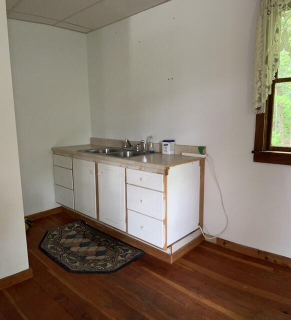 127 Gardiner Road Wiscasset, ME 04578 - Photo 11 of 18 16