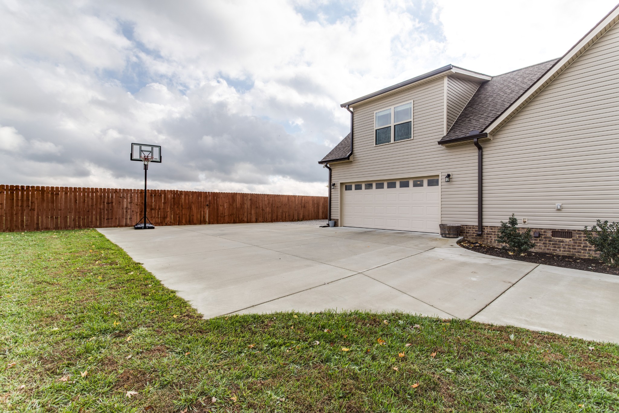8566 Fredonia Road Manchester, TN 37355 - Photo 4 of 59
