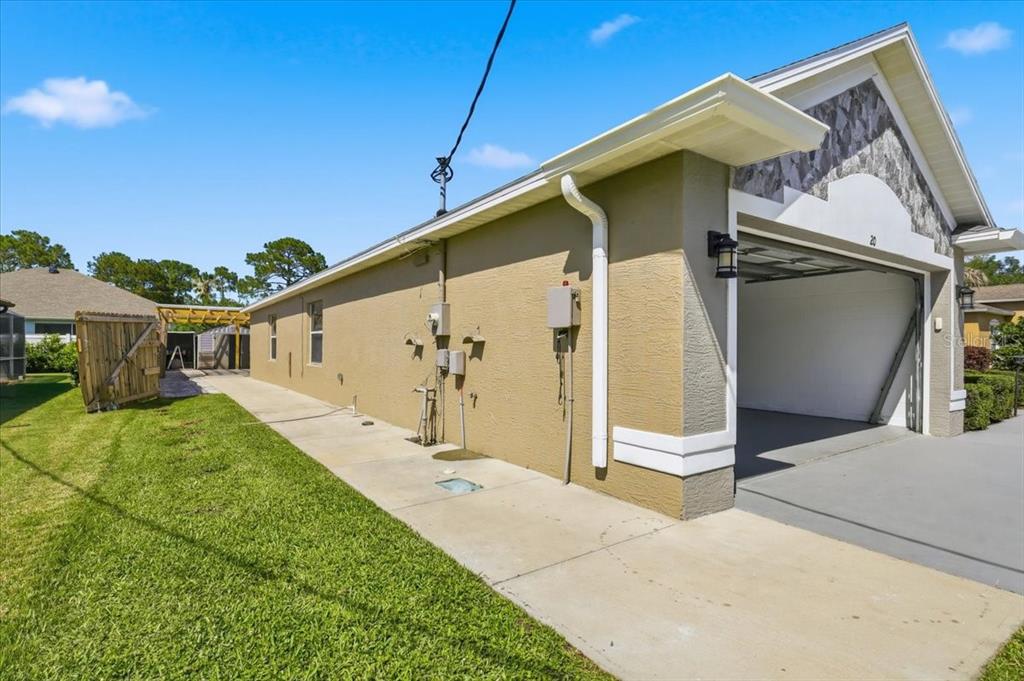 20 Butternut Drive Palm Coast, FL 32137 - Photo 4 of 55