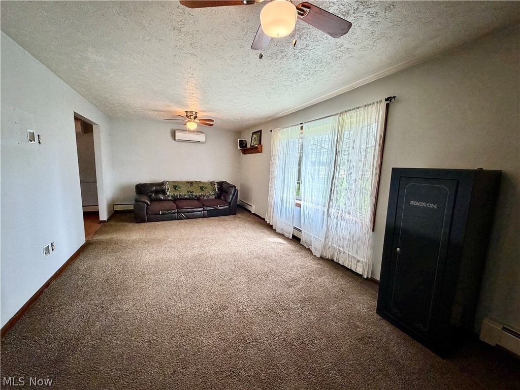 3948 Carson Salt Springs Road Newton Falls, OH 44444 - Photo 8 of 14